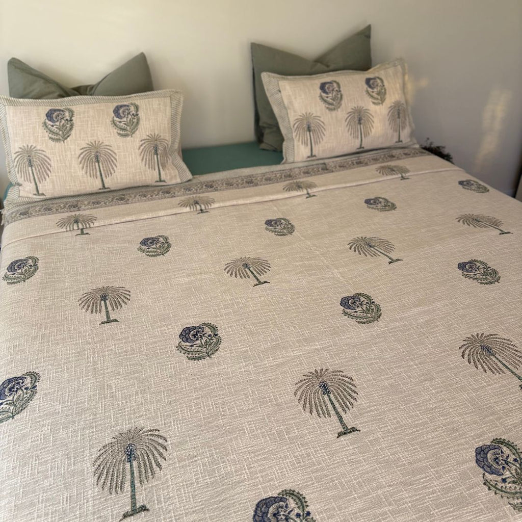Handcrafted Block Printed Cotton Bed Cover – King Size (275 x 275 cm) | With 2 Pillow Covers