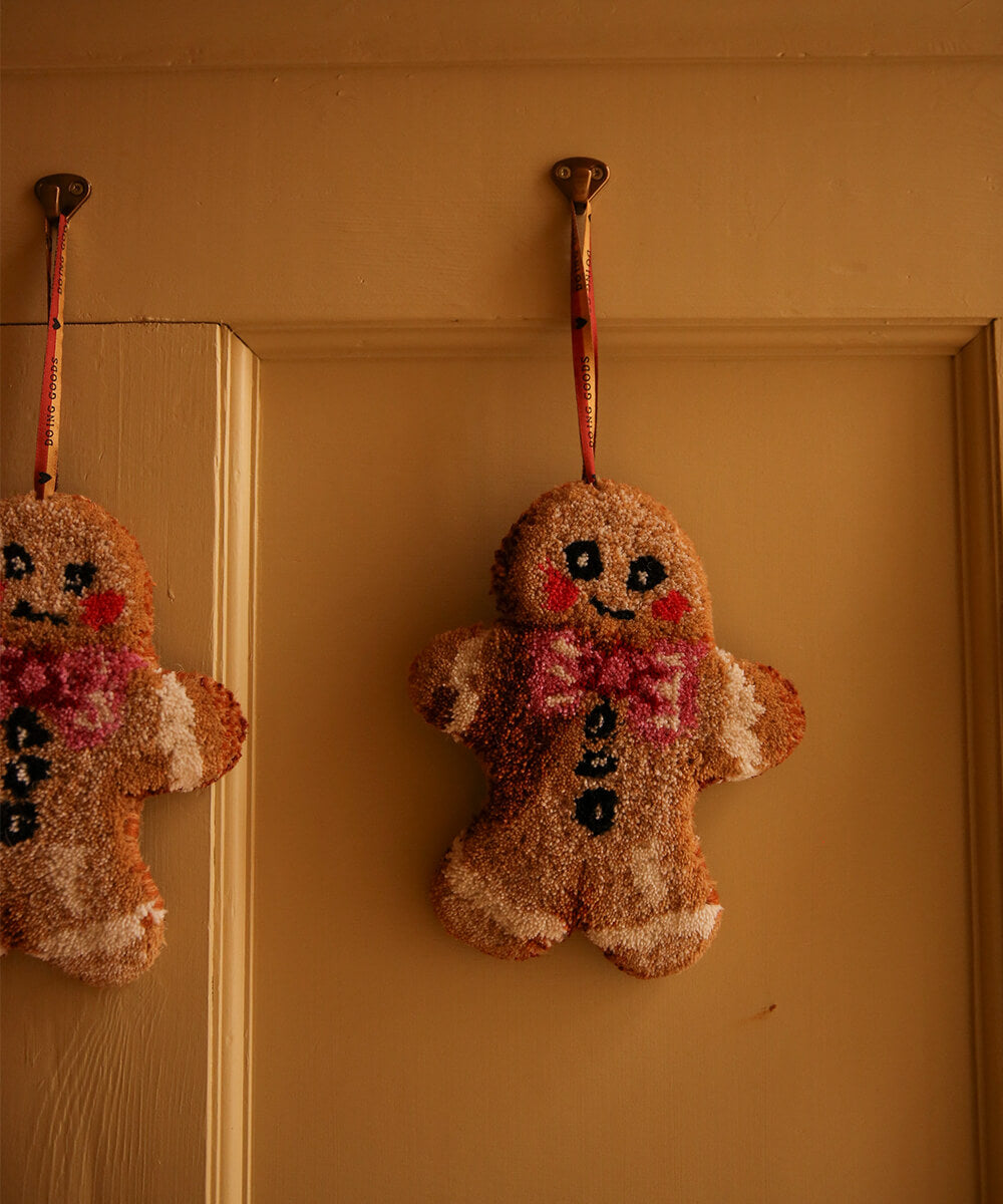 Ginger Bread Gift Hanger styled