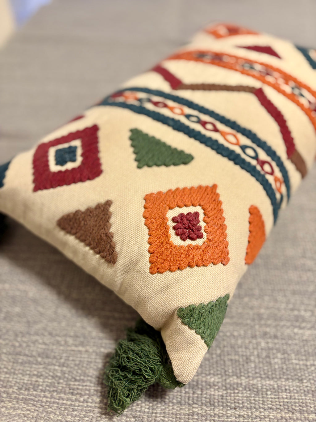 Tufted Cushion Cover - Alice in Wonderland