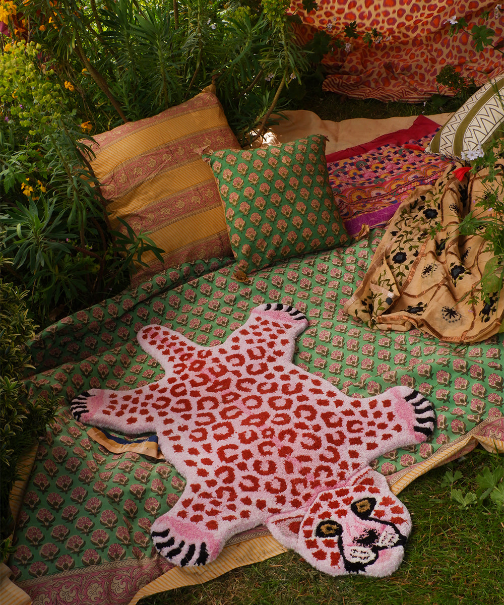 Pinky Leopard Rug Small