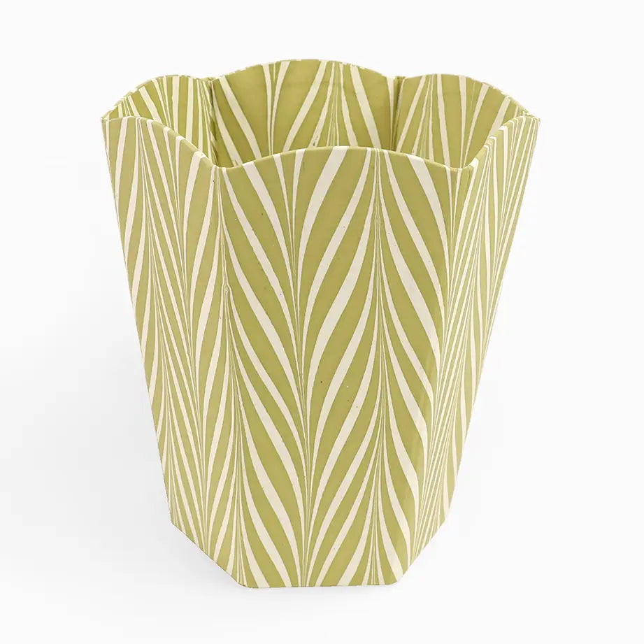 Hand Marbeled Scalloped Basket Moss Banyan