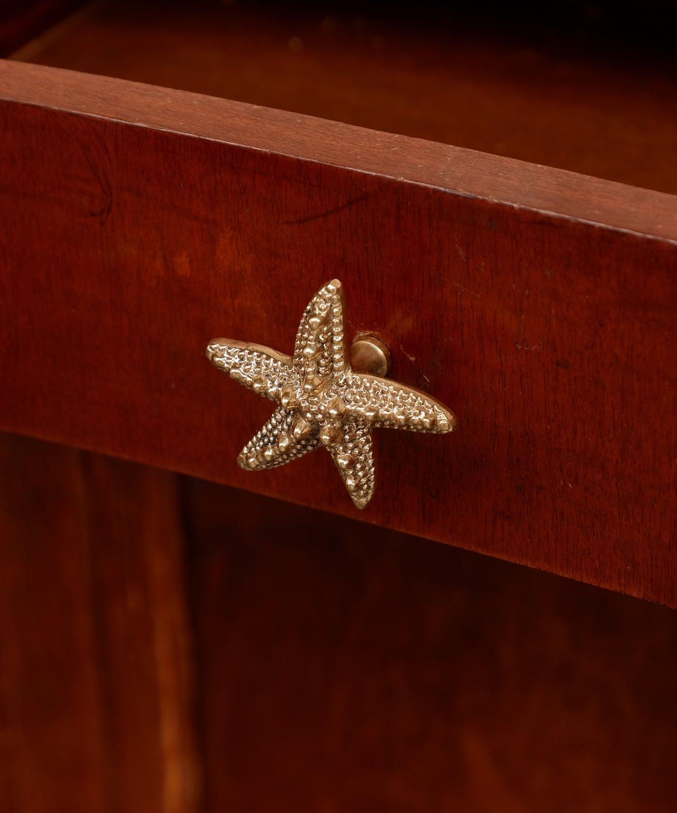Ruby Seastar Knob