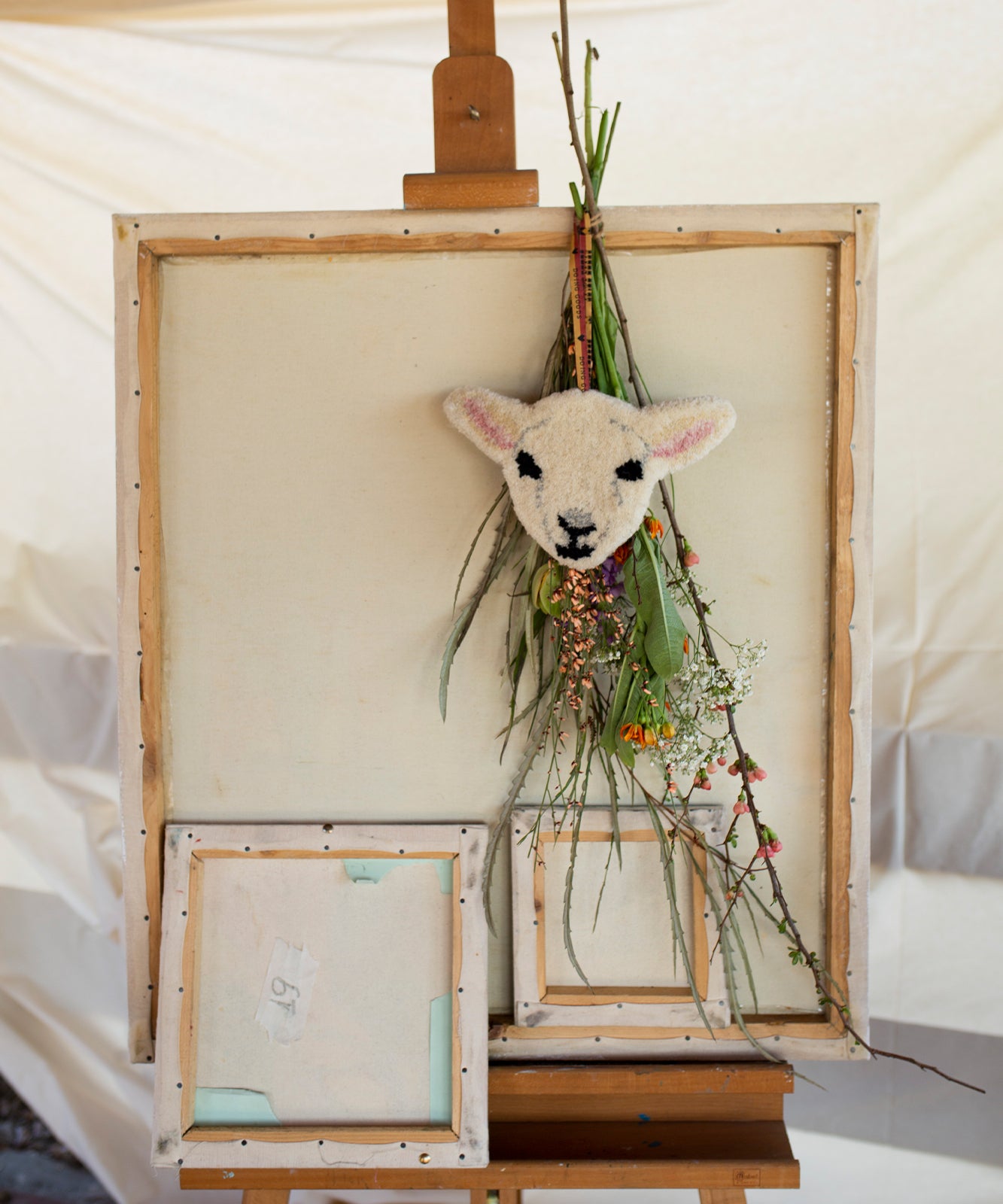 Wooly Lamb Gift Hanger