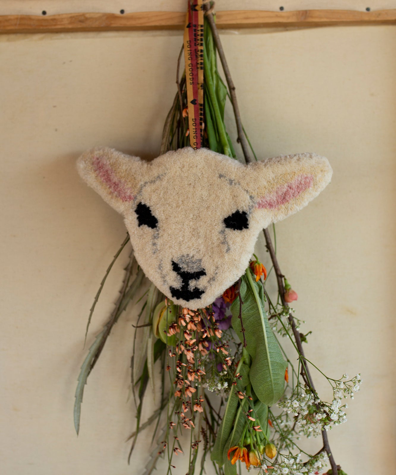 Wooly Lamb Gift Hanger